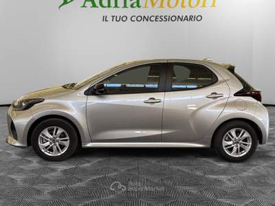 Mazda 2 Hybrid Full Hybrid Electric 1.5 VVT Centre-Line Argento usata Pordenone