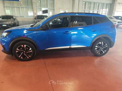 Peugeot 2008 II 2020 Benzina 1.2 puretech Allure s&s 130cv eat8 Blu/Azzurro usata Monza