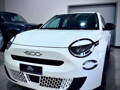 Fiat 600 1.2 110CV Hybrid Bianco usata Napoli