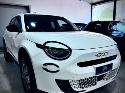 Fiat 600 1.2 110CV Hybrid Bianco usata Napoli
