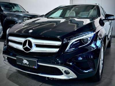 Mercedes-Benz GLA d 136CV Executive Tetto Apribile Nero usata Napoli