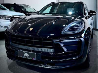Porsche Macan Macan 2.0 265CV PDK Nero usata Napoli