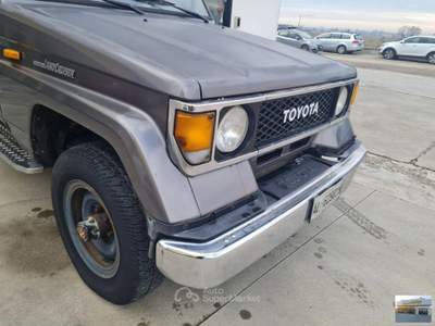 Toyota Land Cruiser 2.4 turbodiesel SW LJ70 Grigio usata Casatisma