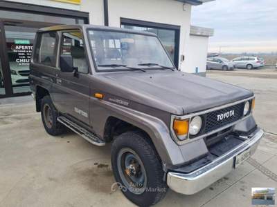Toyota Land Cruiser 2.4 turbodiesel SW LJ70 Grigio usata Casatisma