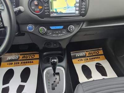 Toyota Yaris 1.5 Hybrid 5p. Style Bianco usata Casatisma
