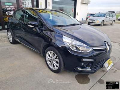 Renault Clio TCe 12V 90CV GPL 5p. Moschino Int. Nero usata Casatisma