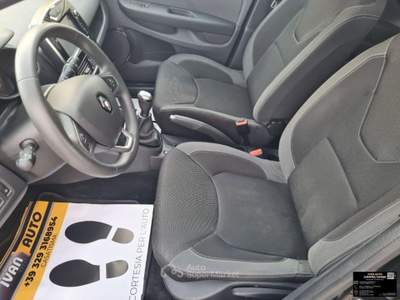 Renault Clio TCe 12V 90CV GPL 5p. Moschino Int. Nero usata Casatisma