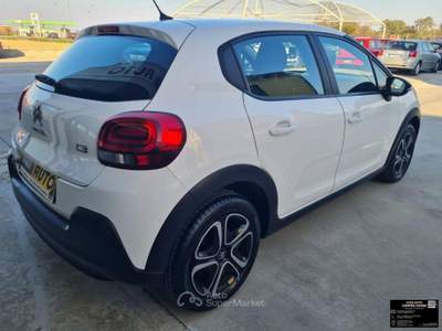 Citroen C3 BlueHDi 100 S&S Shine Pack usata Casatisma