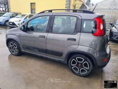 Fiat Panda 1.0 FireFly S&S Hybrid City Life Grigio usata Casatisma