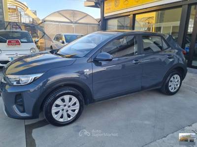 Kia Stonic 1.2 MPI 84 CV Style Grigio usata Casatisma