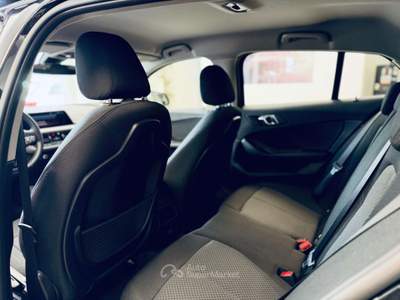 BMW Serie 1 118d d Business Advantage auto Nero usata San Michele Salentino