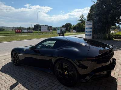 Ferrari 12Cilindri NUOVA Nero usata Morrovalle