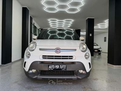 Fiat 500L 120 CV Trekking Bianco usata Andria