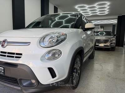Fiat 500L 120 CV Trekking Bianco usata Andria
