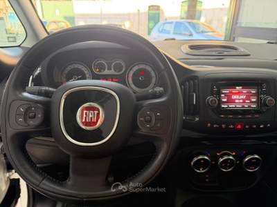 Fiat 500L 120 CV Trekking Bianco usata Andria