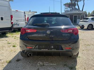 Alfa Romeo Giulietta Super Blu/Azzurro usata Roma