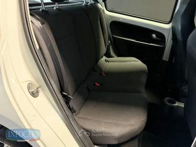 Volkswagen up! 1.0 65 CV - NEOPATENTATI - PROMO Bianco usata Este