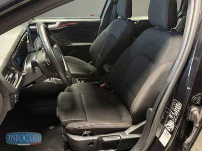 Ford Focus SW 1.0 EcoBoost 155 CV Powershift ST-line Nero usata Este