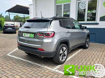 Jeep Compass 2.0d 140cv LIMITED 4X4 AUTO Argento usata Legnano