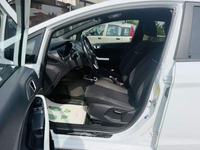 Ford Fiesta VI 5p 1.2 Black&White neopatentati Bianco usata Villadose