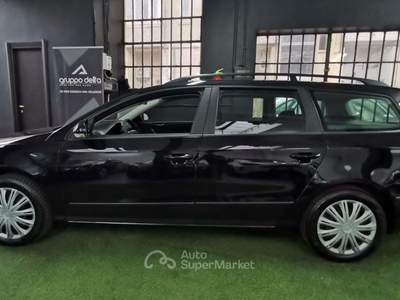 Volkswagen Passat Passat Variant 1.6 Trendline GPL Nero usata Torino