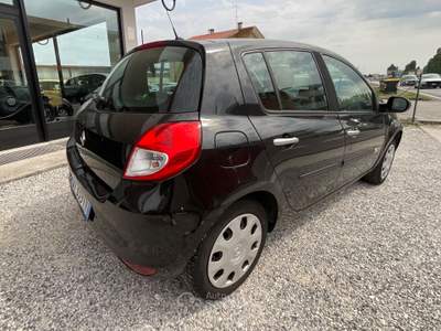 Renault Clio SporTour Luxe Nero usata Tricesimo