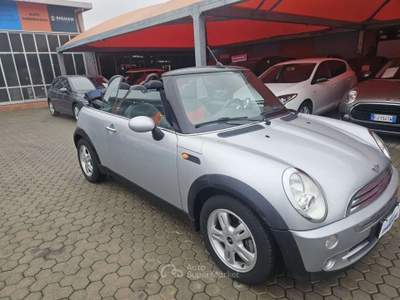 MINI Cooper Mini II R52 Cabrio 1.6 Argento usata Milano