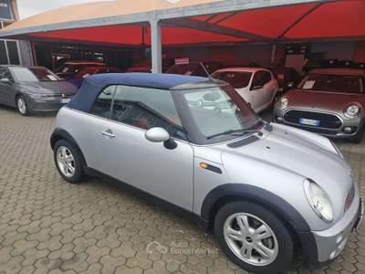 MINI Cooper Mini II R52 Cabrio 1.6 Argento usata Milano
