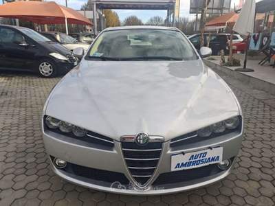 Alfa Romeo 159 159 Berlina 1.9 jts Progression 160cv Argento usata Milano