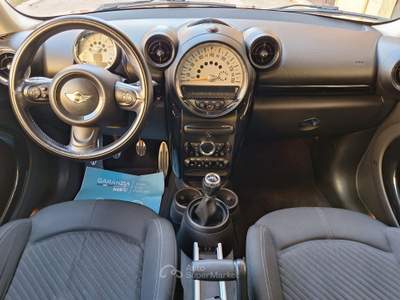 MINI Cooper SD Countryman 2.0 Rosso usata Castellana Grotte