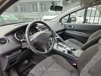 Peugeot 3008 3008 2.0 hdi 16v Active 163cv auto Oro usata Torino
