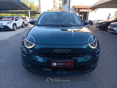 Fiat 600 Hybrid 100 CV DCT MHEV La Prima Blu/Azzurro usata Varese