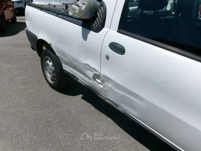 Fiat Strada 1.9 DIESEL PICK-UP 110000 KM CARROZZERIA COME DA FOTO Bianco usata Giugliano in Campania