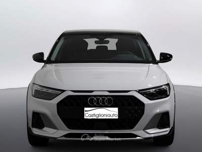 Audi A1 A1 allstreet 25 1.0 tfsi admired 95cv Bianco usata Tradate
