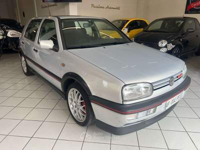 Volkswagen Golf Golf III 5p 2.0 16v 20 Years Edition ISCITTA ASI Argento usata Caravaggio