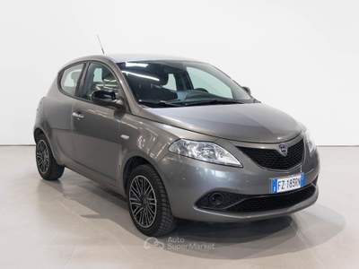 Lancia Ypsilon 5 porte S&S Gold Argento usata Brescia