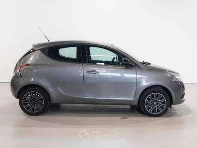 Lancia Ypsilon 5 porte S&S Gold Argento usata Brescia
