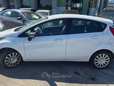 Ford Fiesta Fiesta+ 1.4 TDCi 68CV 5 porte Bianco usata Bisceglie