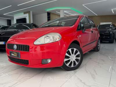 Fiat Grande Punto 75Cv Active Rosso usata Qualiano
