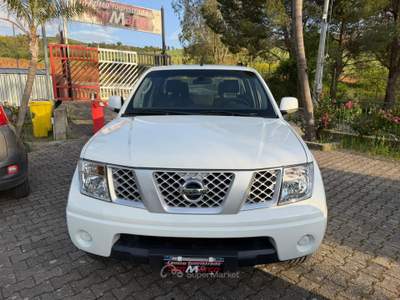 Nissan Navara NISSAN NAVARA 2.5 DCI 190 CV ANNO 2012  4 PORTE Bianco usata Corleone