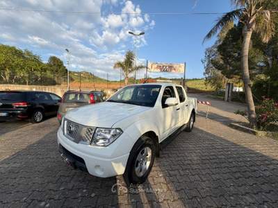 Nissan Navara NISSAN NAVARA 2.5 DCI 190 CV ANNO 2012  4 PORTE Bianco usata Corleone