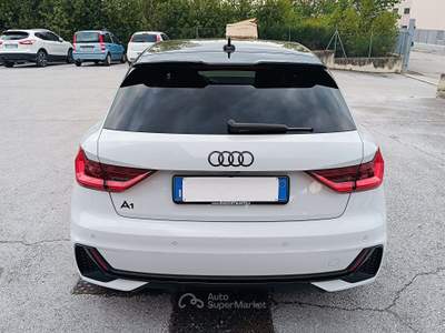 Audi A1 A1 II Sportback 30 1.0 tfsi S Line Edition 110cv s-tronic Bianco usata Osimo