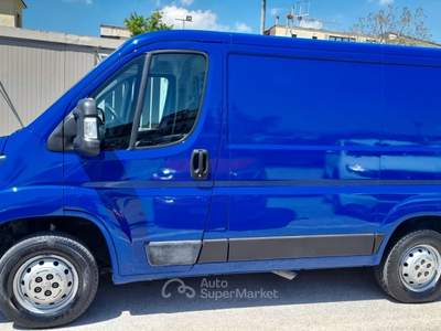 Peugeot Boxer 33 2.2 BlueHDi 140 S&S PM-TN Furgone Blu/Azzurro usata San Giuseppe Vesuviano