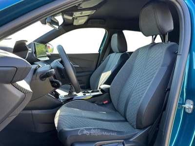 Peugeot 2008 PureTech 100 Allure S/S Blu/Azzurro usata Pistoia
