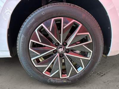 Skoda Kamiq 1.5 TSI ACT 130 Edition DSG 110KW Bianco usata Pistoia