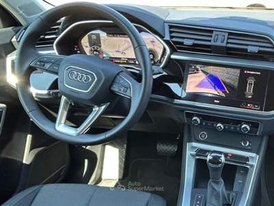 Audi Q3 35 2.0 tdi business advanced s-tronic Nero usata Fisciano