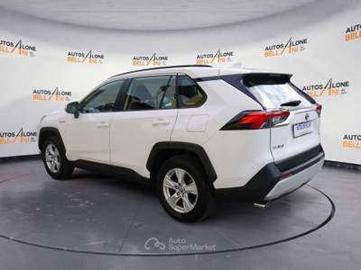 Toyota RAV4 2.5 HV (218CV) E-CVT Business 2WD Bianco usata Feltre