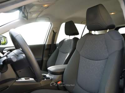 Toyota RAV4 2.5 HV (218CV) E-CVT Business 2WD Bianco usata Feltre