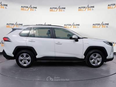 Toyota RAV4 2.5 HV (218CV) E-CVT Business 2WD Bianco usata Feltre