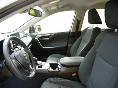 Toyota RAV4 2.5 HV (218CV) E-CVT Business 2WD Bianco usata Feltre